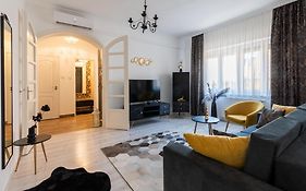 Koenigin2 Apartman